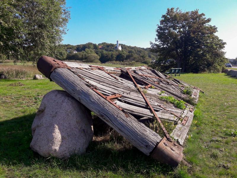 Lietzow auf der Insel Rügen. Von der Fähre bis zum Damm